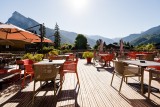 12-marionco-hotel-club-le-berouze-terrasse-avec-vue-montagne-21255