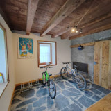 Bike / Mountain bike room